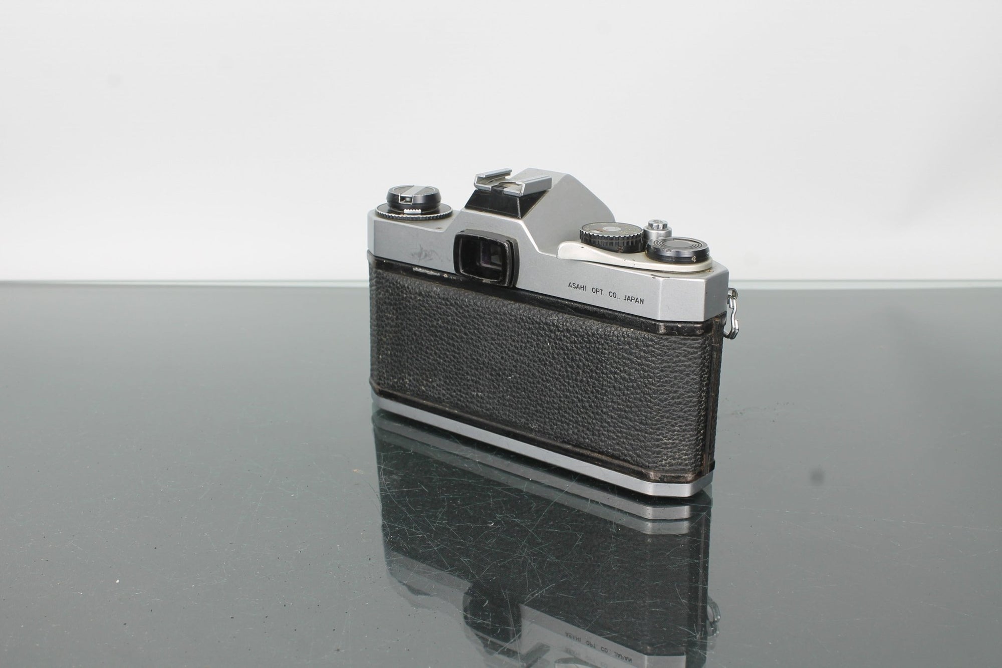 Asahi Pentax Spotmatic F + SMC Takumar 50mm f/1.4 - Dutch|Thrift