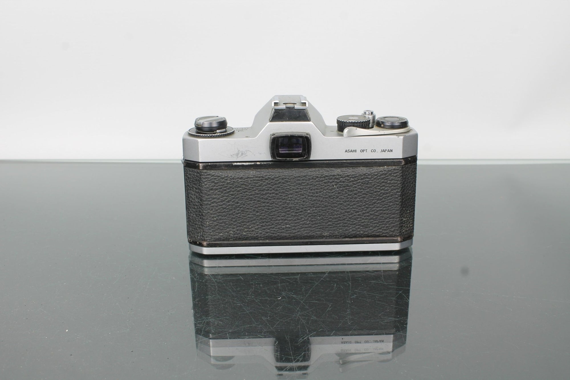 Asahi Pentax Spotmatic F + SMC Takumar 50mm f/1.4 - Dutch|Thrift