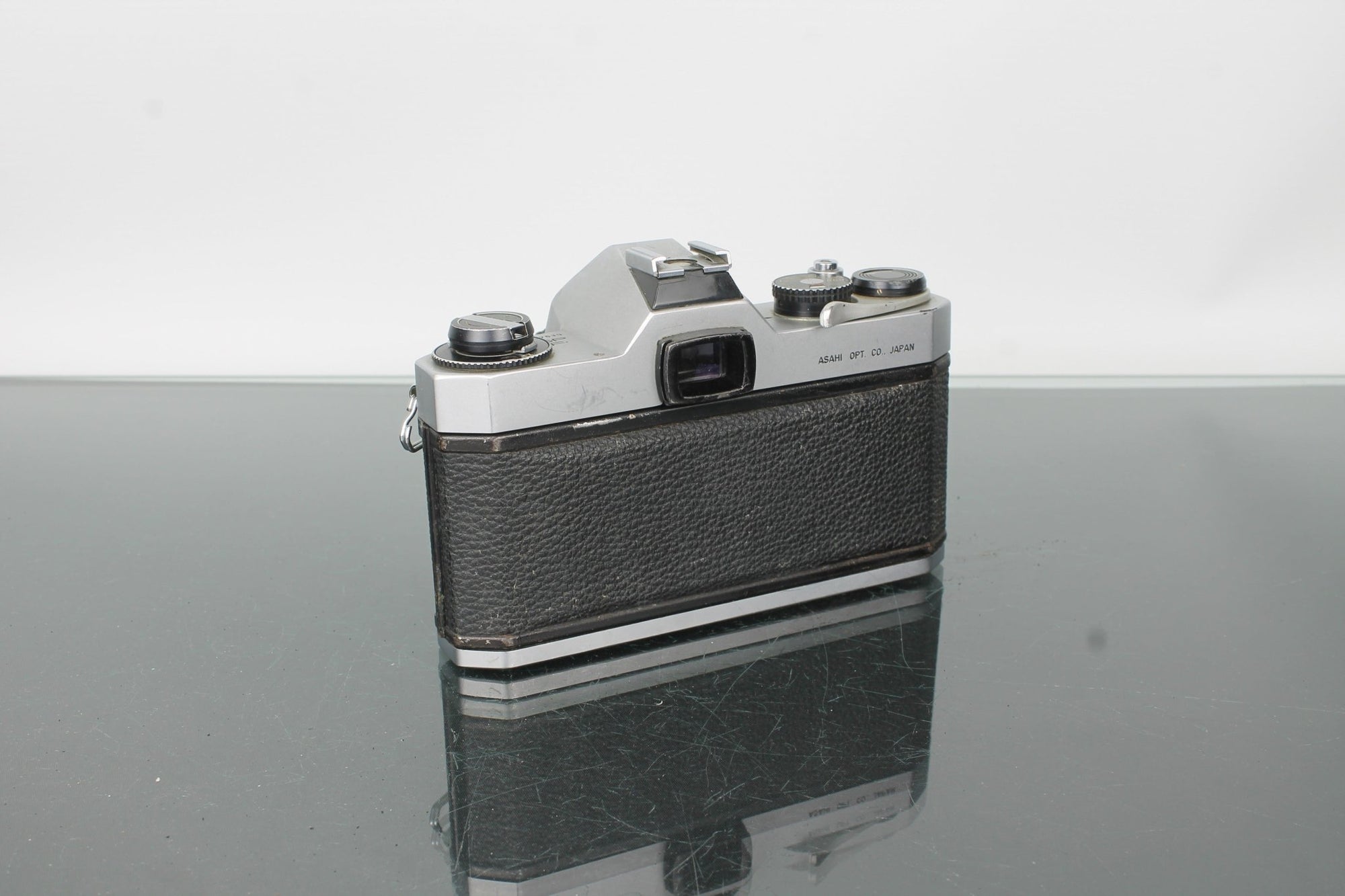 Asahi Pentax Spotmatic F + SMC Takumar 50mm f/1.4 - Dutch|Thrift