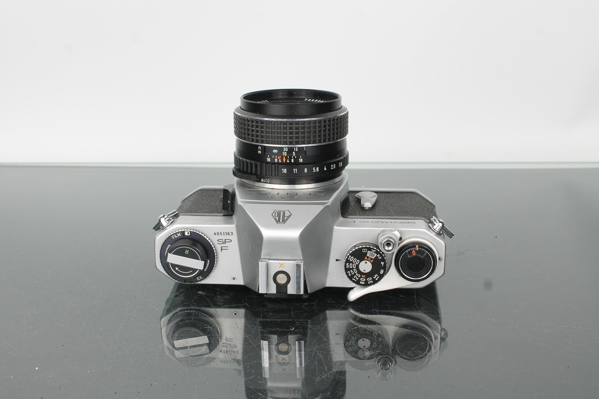 Asahi Pentax Spotmatic F + SMC Takumar 55mm f/1.8 - Dutch|Thrift