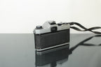 Asahi Pentax Spotmatic F + SMC Takumar 55mm f/1.8 - Dutch|Thrift