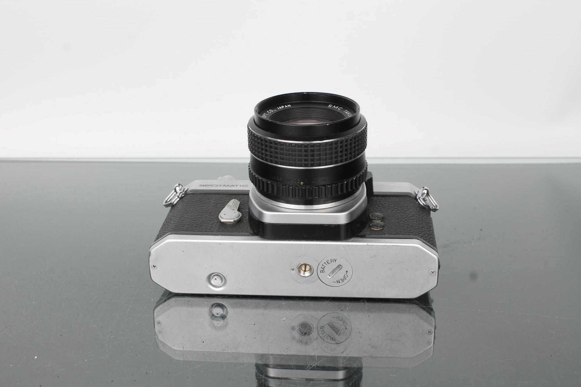 Asahi Pentax Spotmatic F + SMC Takumar 55mm f/1.8 - Dutch|Thrift
