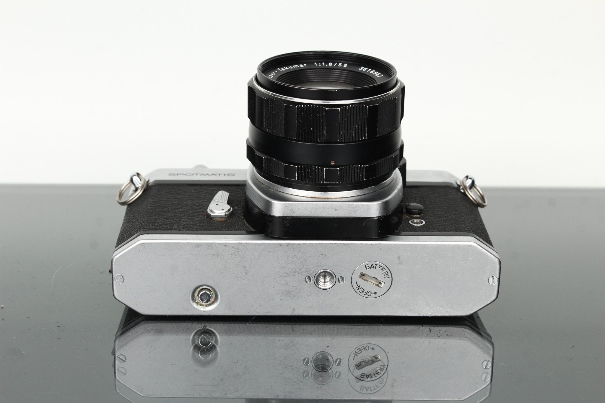 Pentax Spotmatic SP 35mm SLR Camera – Dutch|Thrift