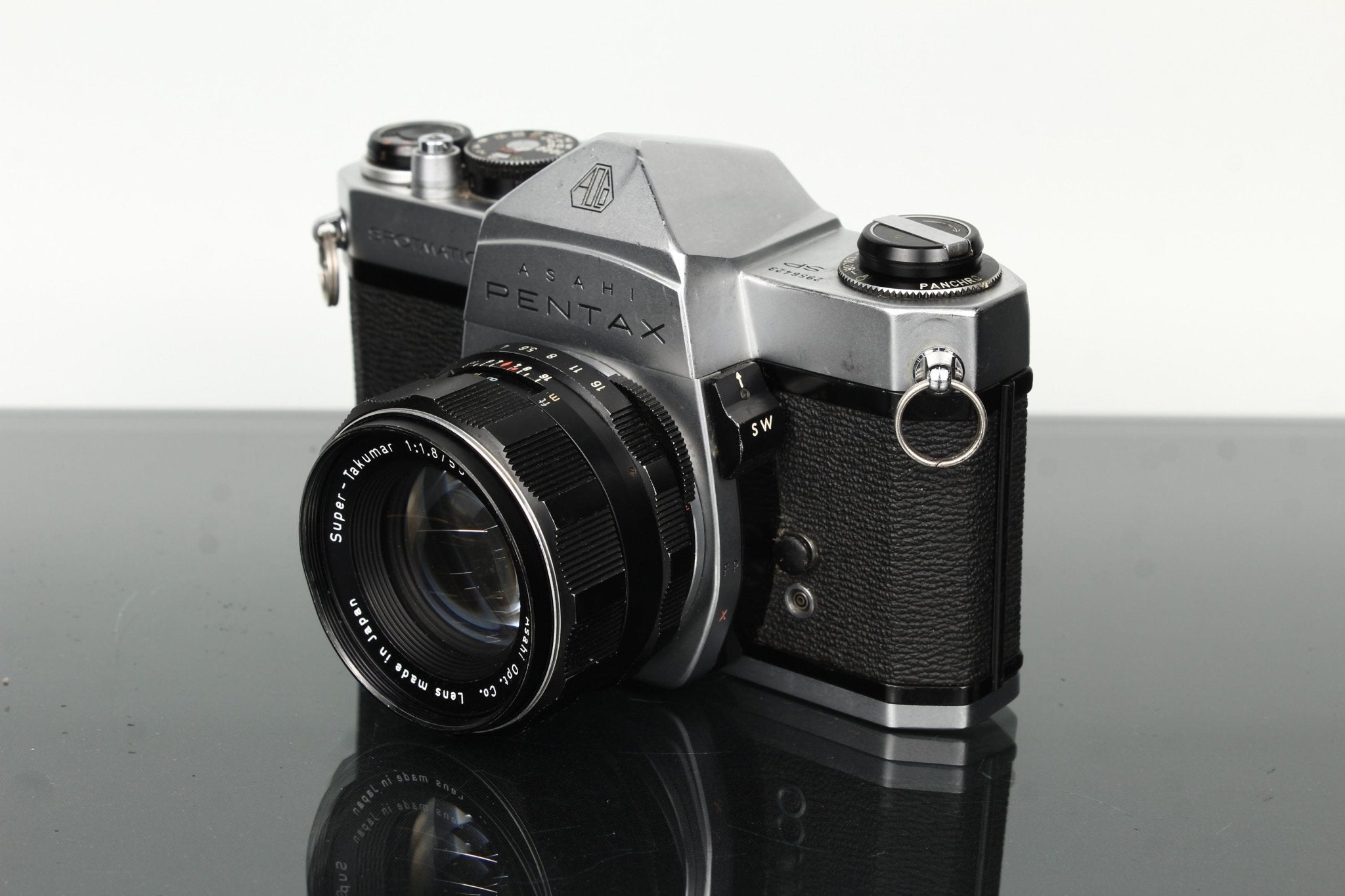 Pentax Spotmatic SP 35mm SLR Camera – Dutch|Thrift