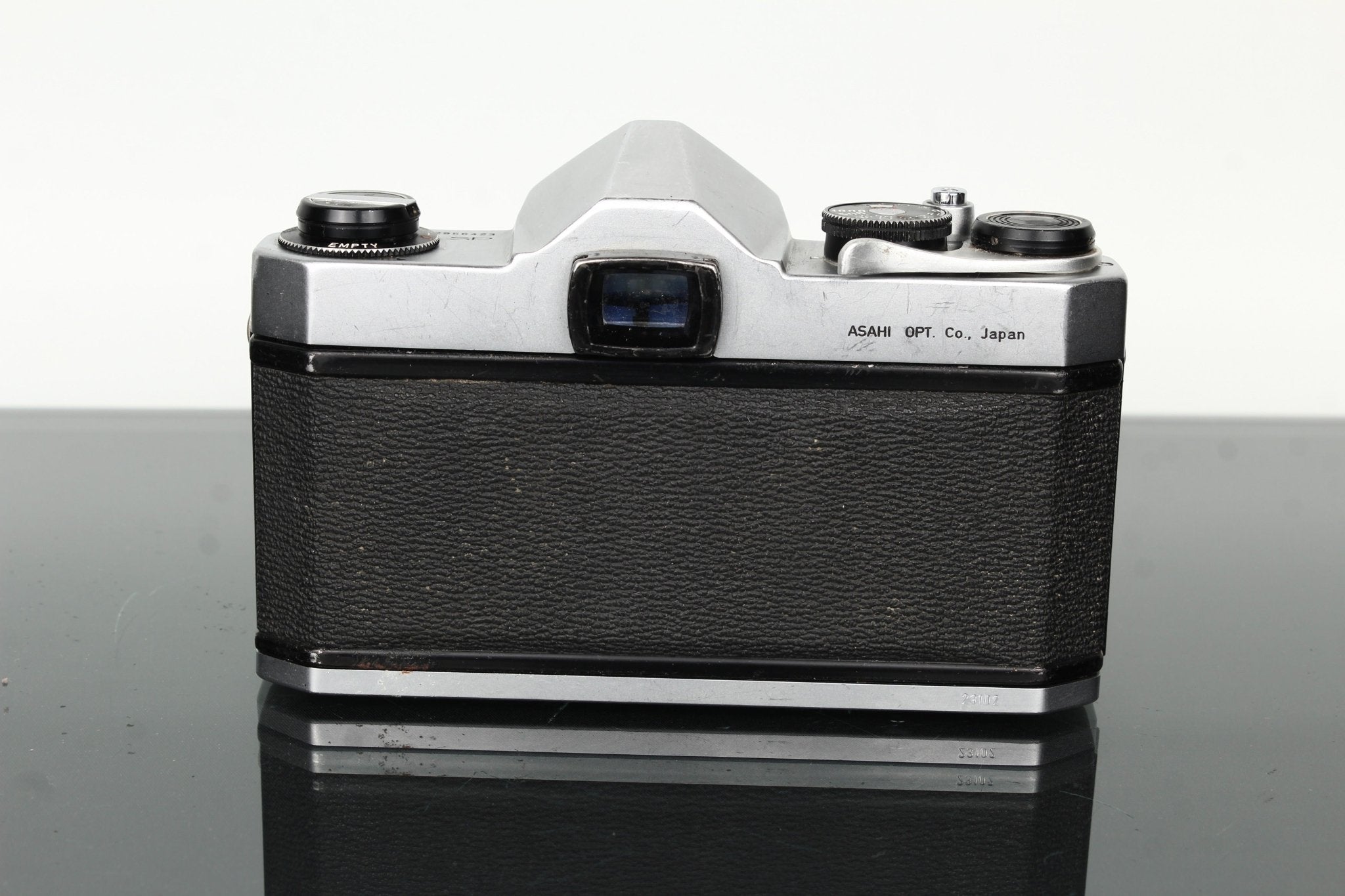 Pentax Spotmatic SP 35mm SLR Camera – Dutch|Thrift