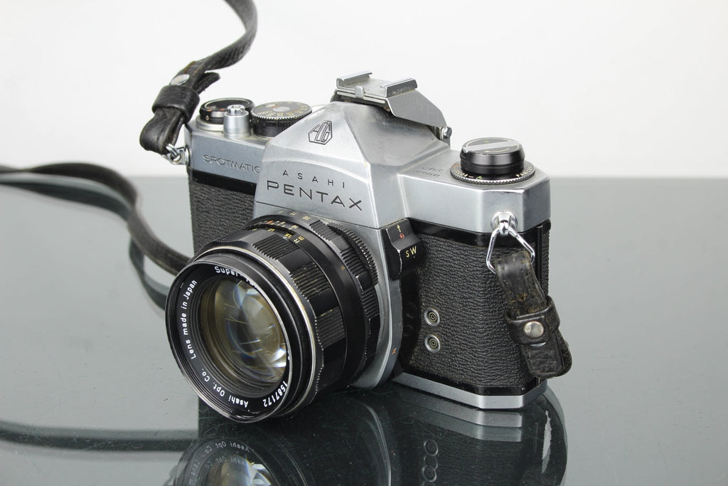 Asahi Pentax Spotmatic + Super Takumar 50mm 1.4 M42 lens - Dutch|Thrift