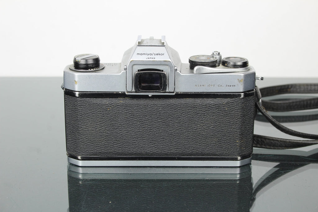 Asahi Pentax Spotmatic + Super Takumar 50mm 1.4 M42 lens - Dutch|Thrift