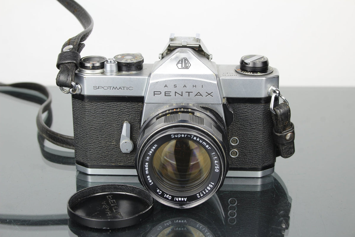Asahi Pentax Spotmatic + Super Takumar 50mm 1.4 M42 lens - Dutch|Thrift