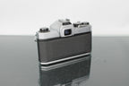 Asahi Pentax Spotmatic + Takumar 55mm f/1.8 - Dutch|Thrift