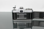 Asahi Pentax Spotmatic + Takumar 55mm f/1.8 - Dutch|Thrift