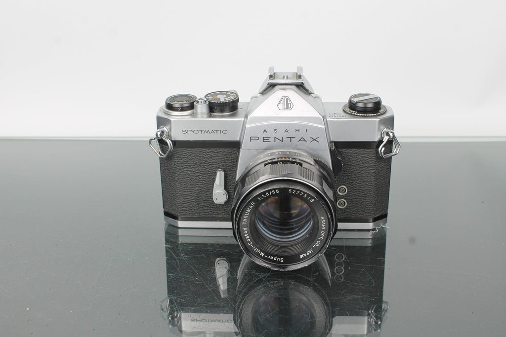 Asahi Pentax Spotmatic + Takumar 55mm f/1.8 - Dutch|Thrift