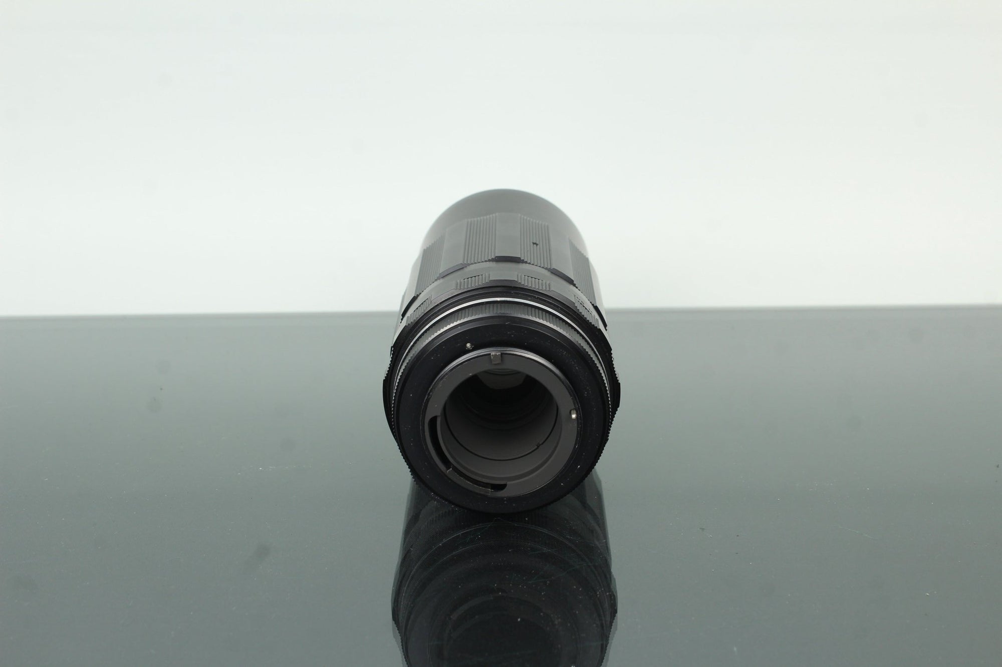 Asahi SMC TAKUMAR 200mm f/4 - Dutch|Thrift