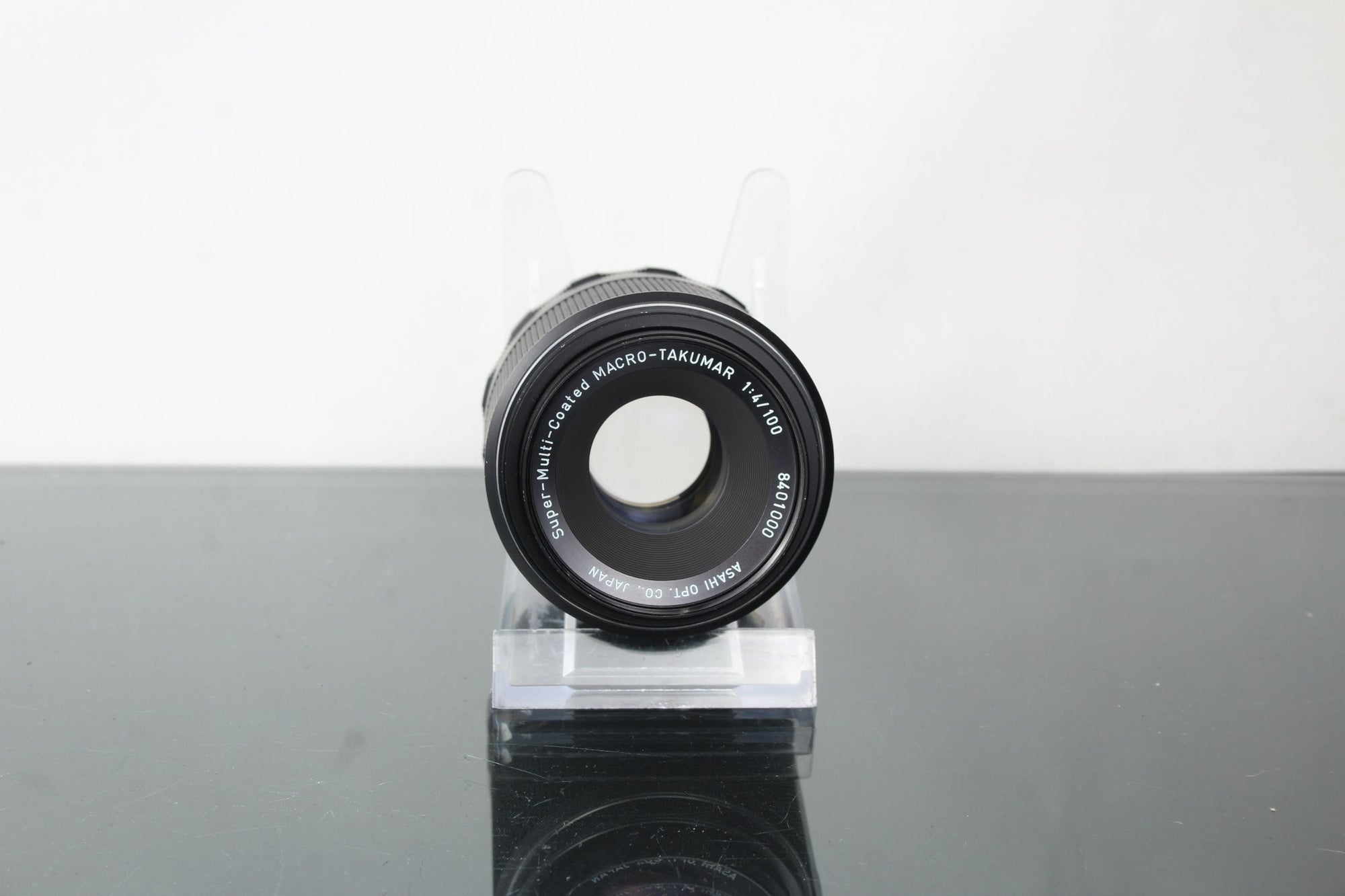 Asahi Super Multi Coated Macro Takumar 1:4/100 M42 Mount - Dutch|Thrift