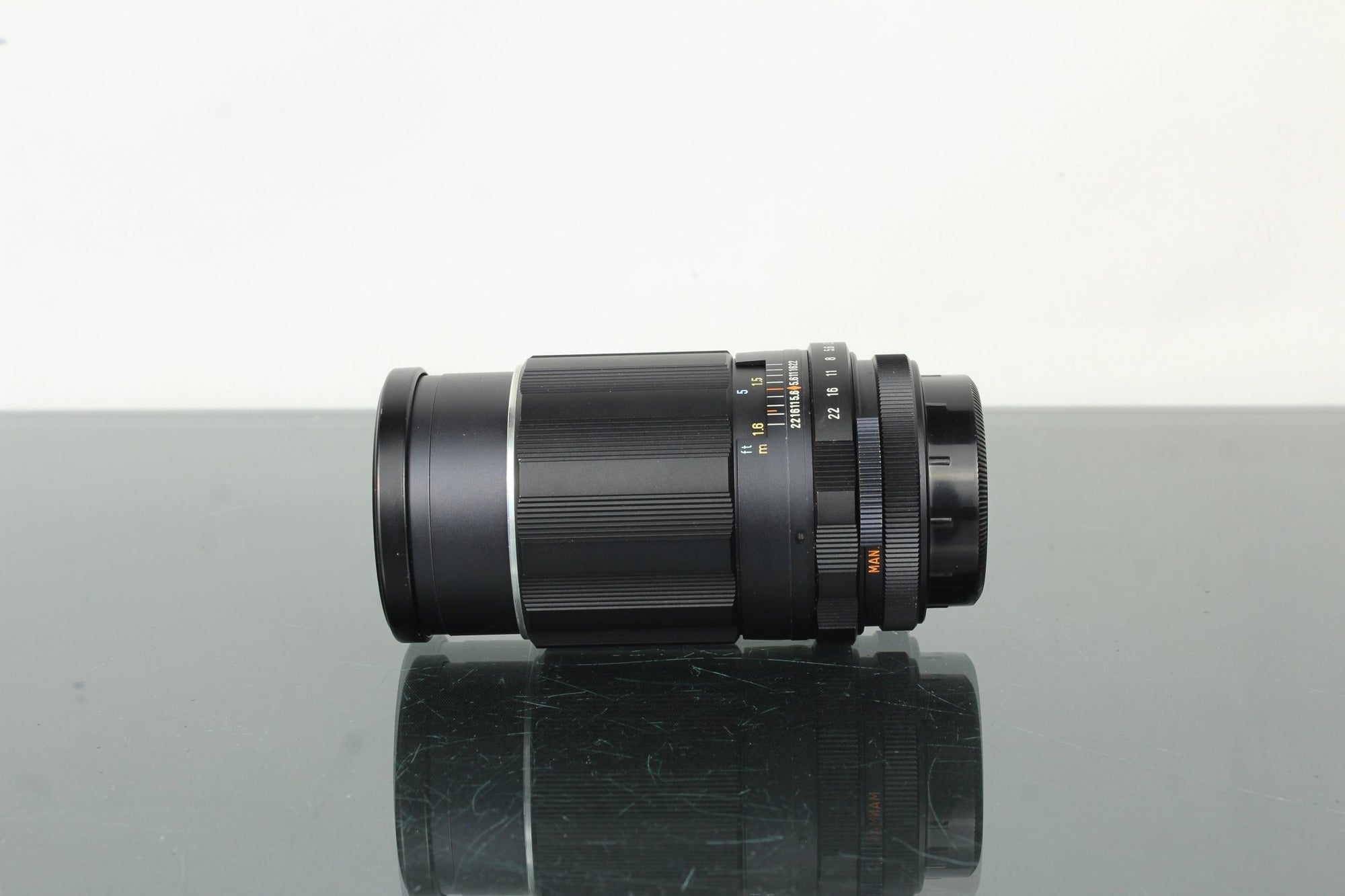 Asahi Super - Multi - Coated Takumar 1:3.5/135 M42 Mount - Dutch|Thrift