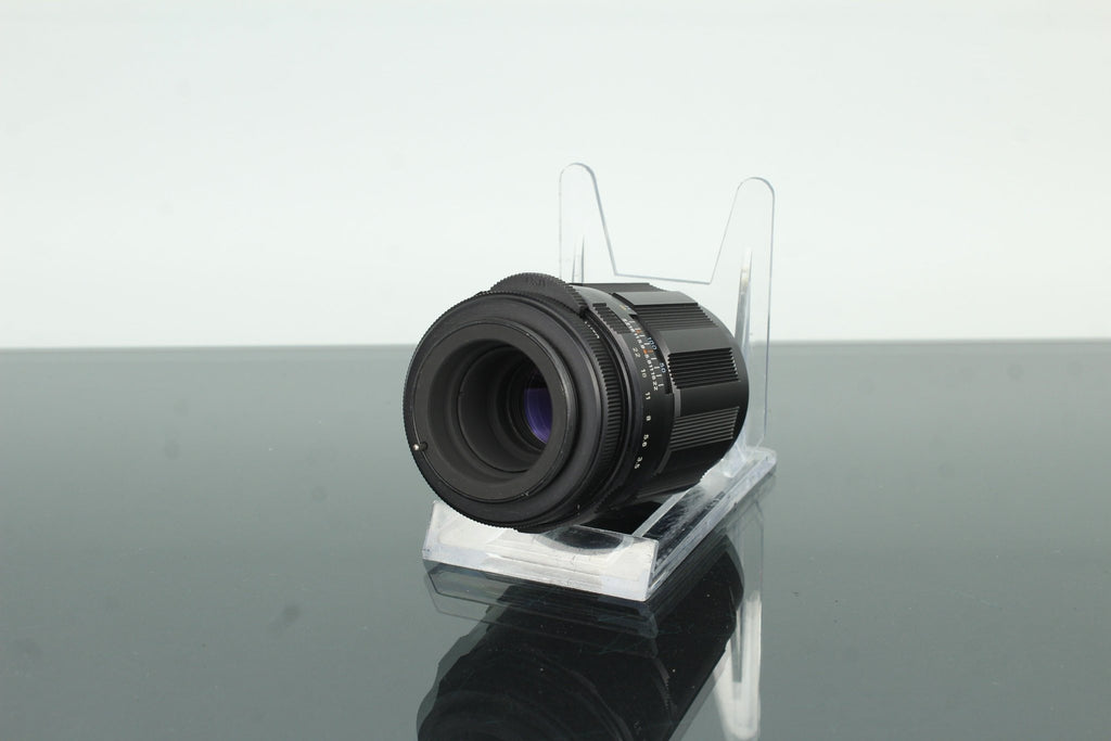 Asahi Super - Takumar 135mm f/3.5 - Dutch|Thrift