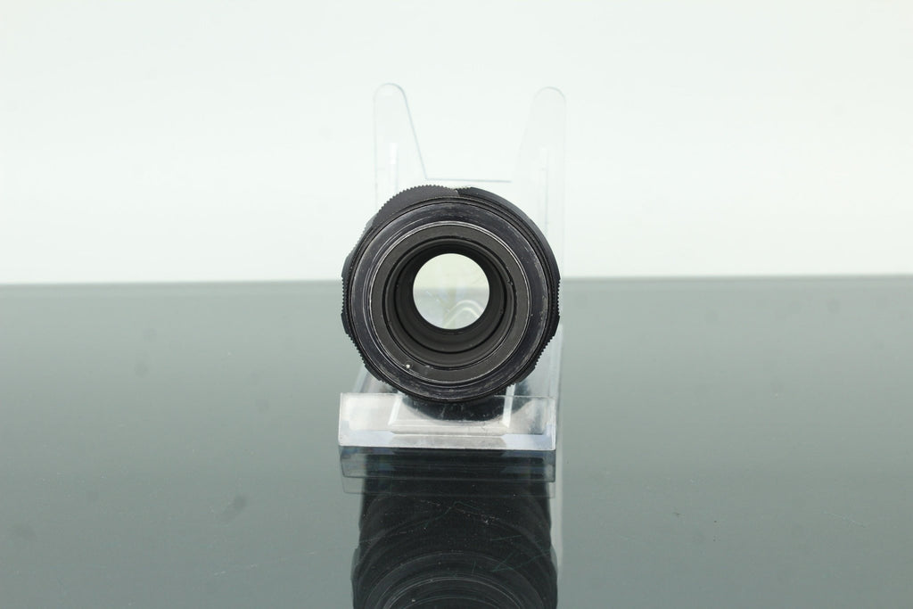 Asahi Super - Takumar 135mm f/3.5 - Dutch|Thrift