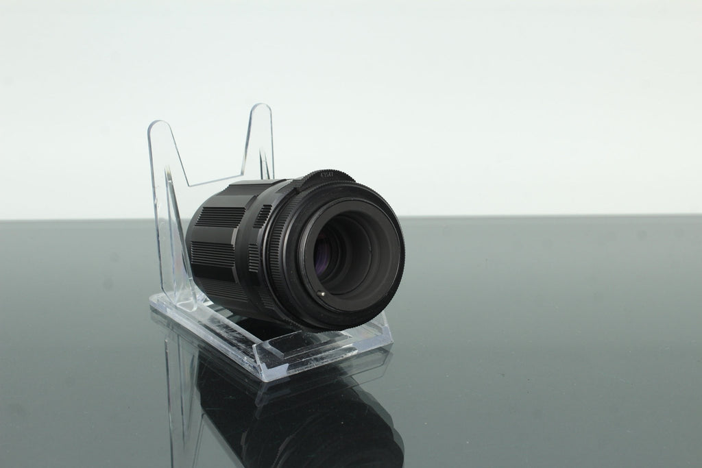 Asahi Super - Takumar 135mm f/3.5 - Dutch|Thrift