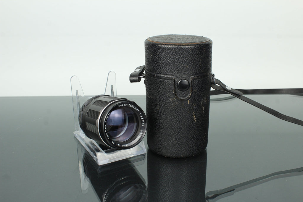 Asahi Super - Takumar 135mm f/3.5 - Dutch|Thrift