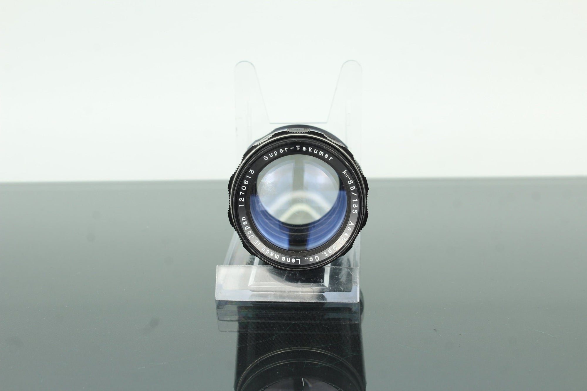 Asahi Super - Takumar 135mm f/3.5 - Dutch|Thrift