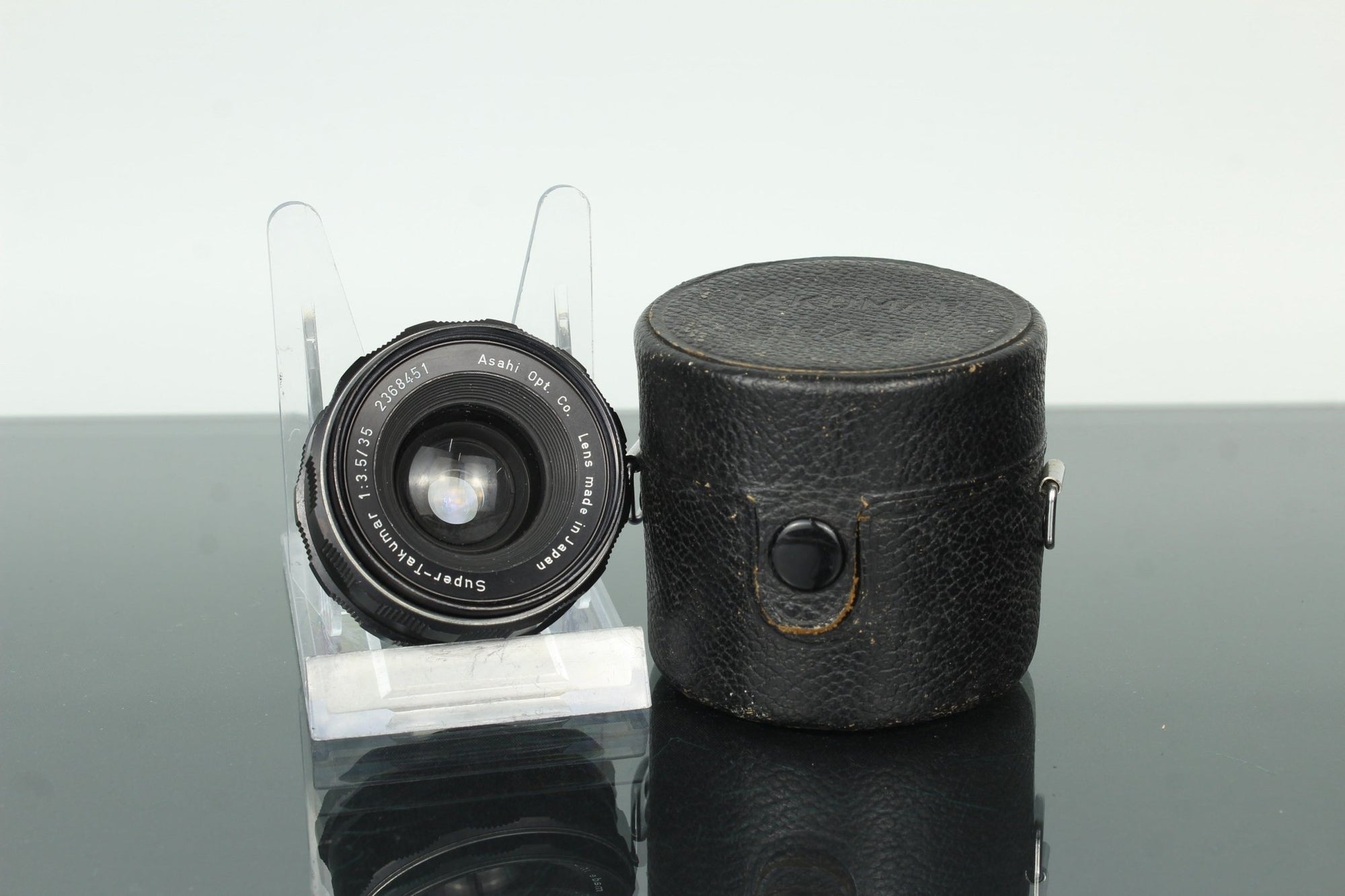 Asahi Super - Takumar 35mm f/3.5 - Dutch|Thrift