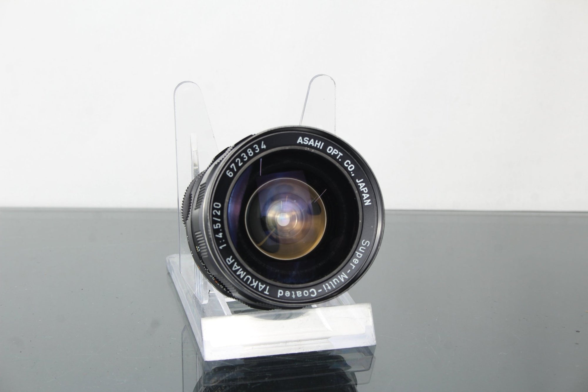 Asahi Takumar 1:4.5/20 Super Multi Coated M42 Mount - Dutch|Thrift