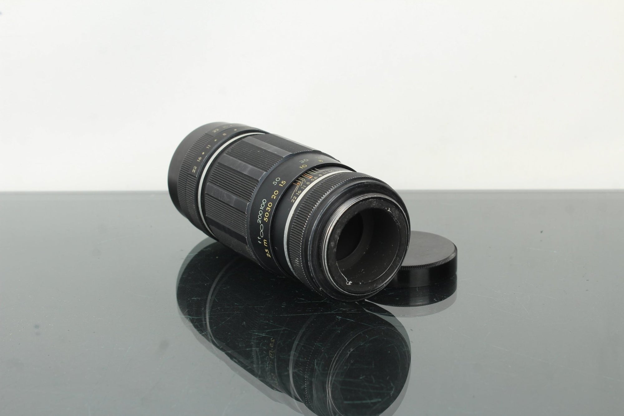 Asahi Takumar 1:5.6/200mm M42 mount - Dutch|Thrift