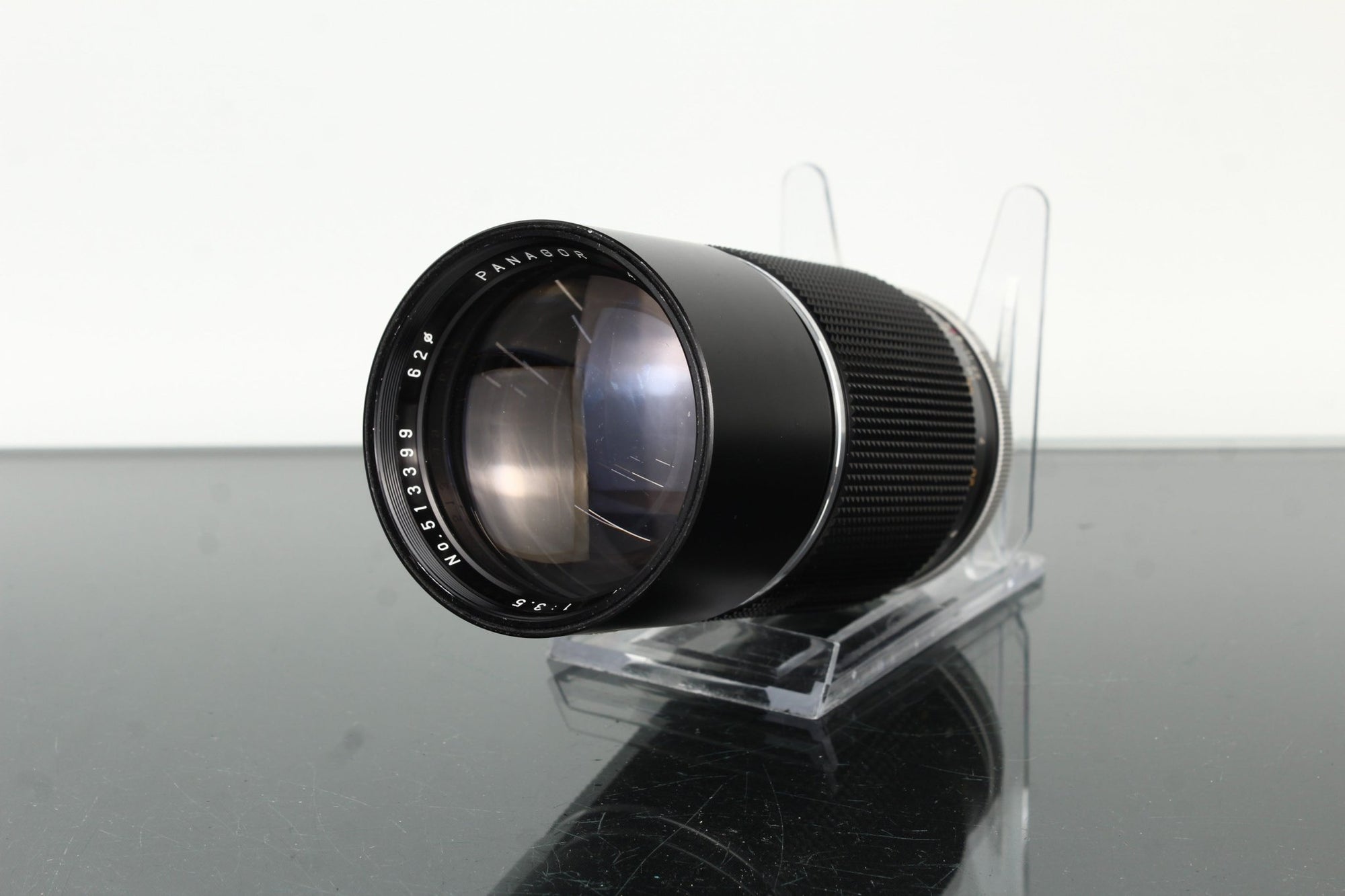 Auto Tele 200mm f/3.5 - Dutch|Thrift