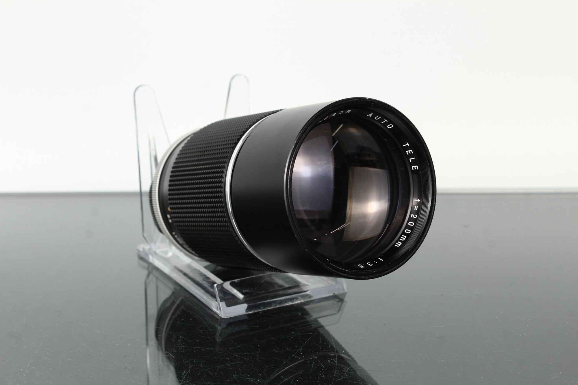 Auto Tele 200mm f/3.5 - Dutch|Thrift