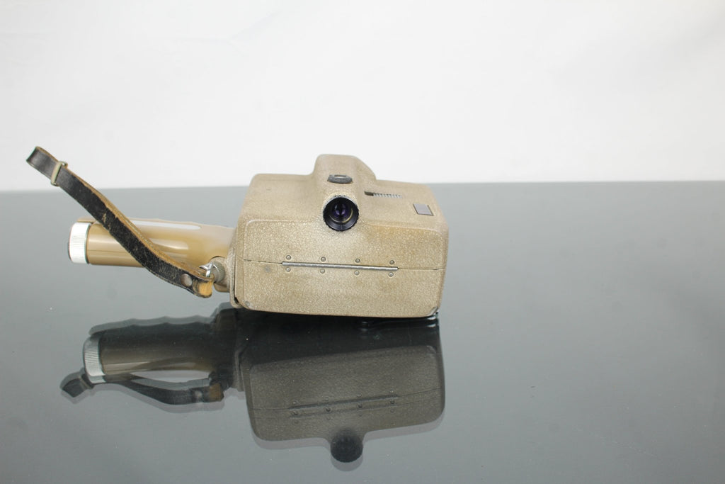 Bell & Howell Autoload - Dutch|Thrift