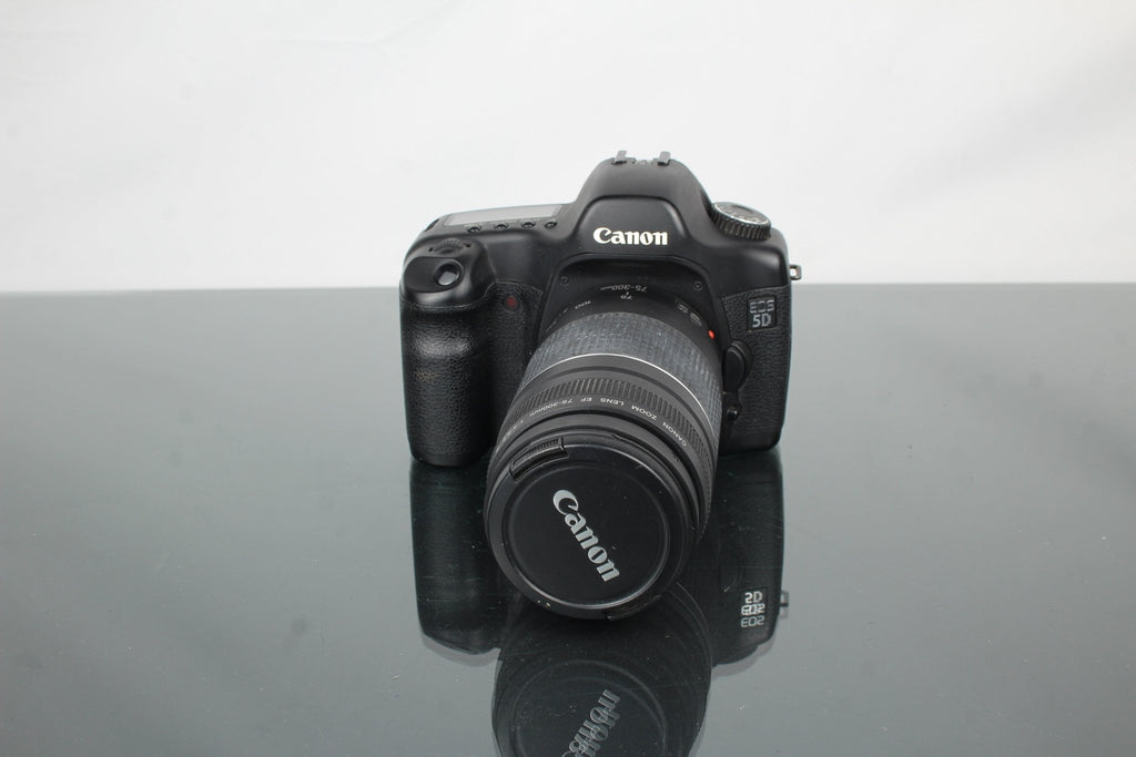 Canon 5D + EF 75 - 300mm 1:4 - 5.6 III Canon EF lens - Dutch|Thrift