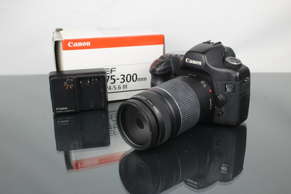 Canon 5D + EF 75 - 300mm 1:4 - 5.6 III Canon EF lens - Dutch|Thrift