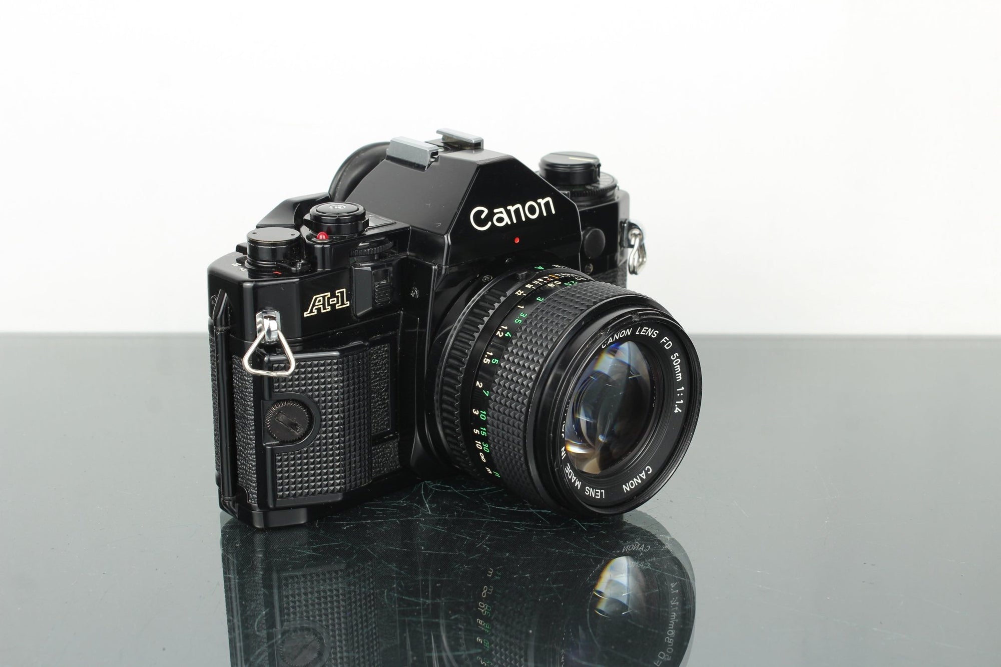 Canon A - 1 + 50mm 1.4 Canon lens - Dutch|Thrift