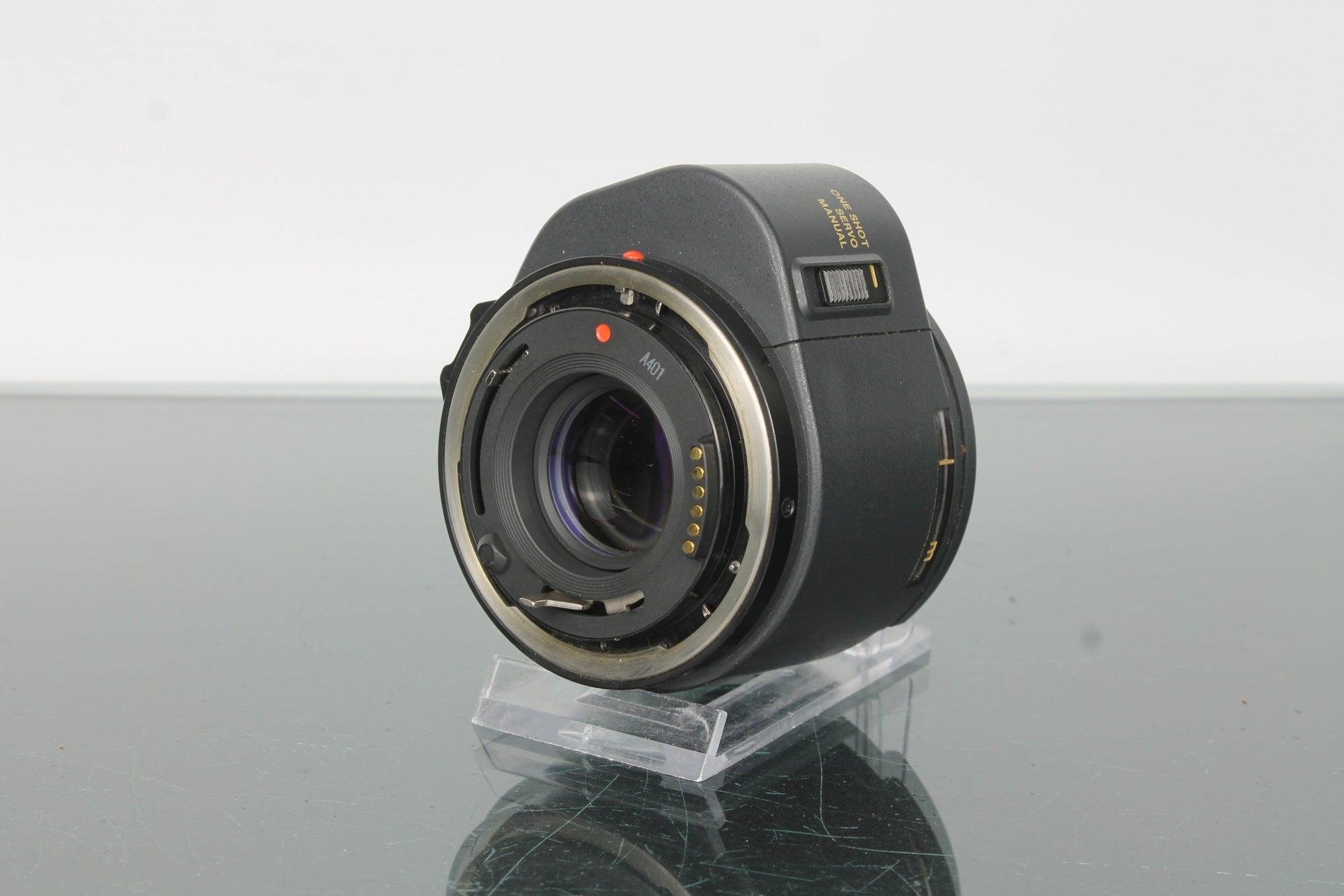 Canon AC 50mm f/1.8 - Dutch|Thrift