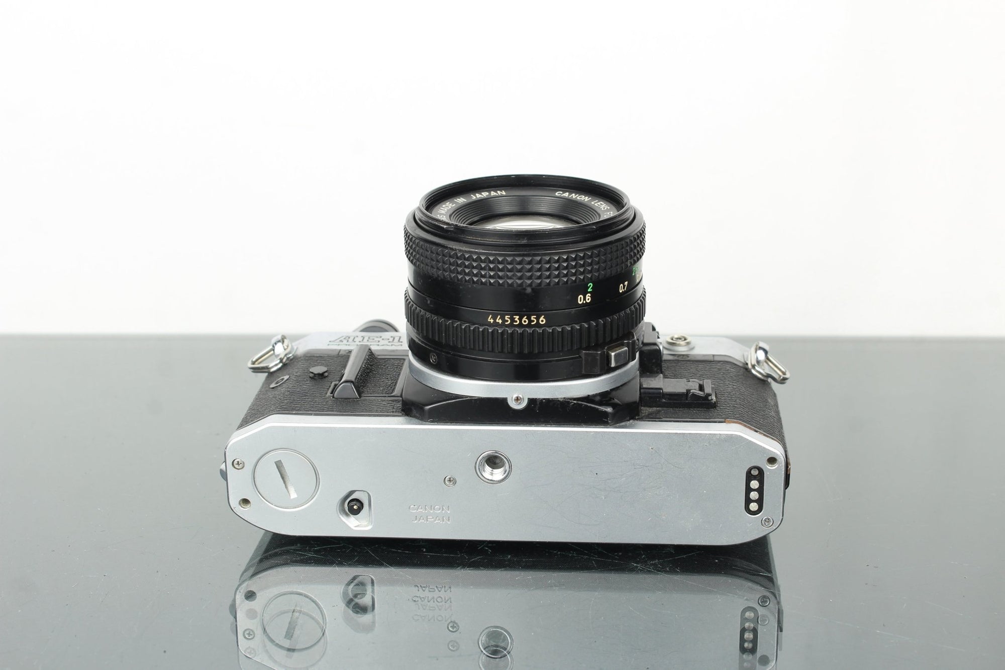 Canon AE - 1 + 50mm 1.8 Canon FD lens - Dutch|Thrift