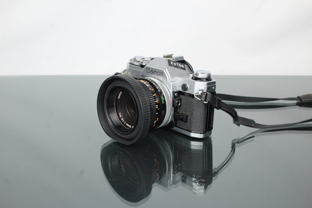 Canon AE - 1 + 50mm 1.8 Canon FD lens - Dutch|Thrift