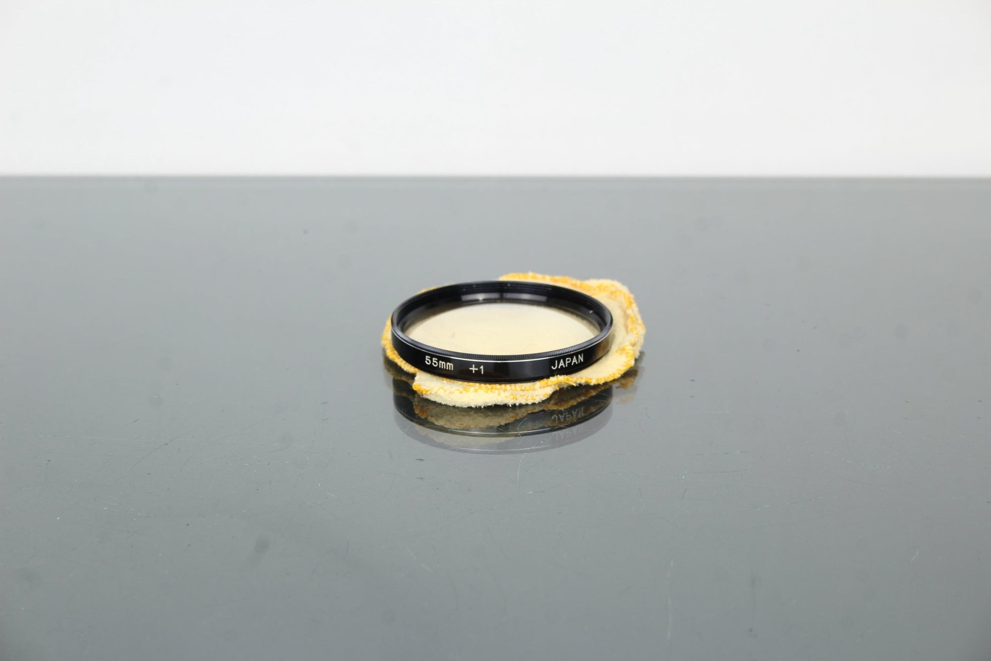 Canon AE - 1 + 50mm 1.8 Canon FD lens - Dutch|Thrift