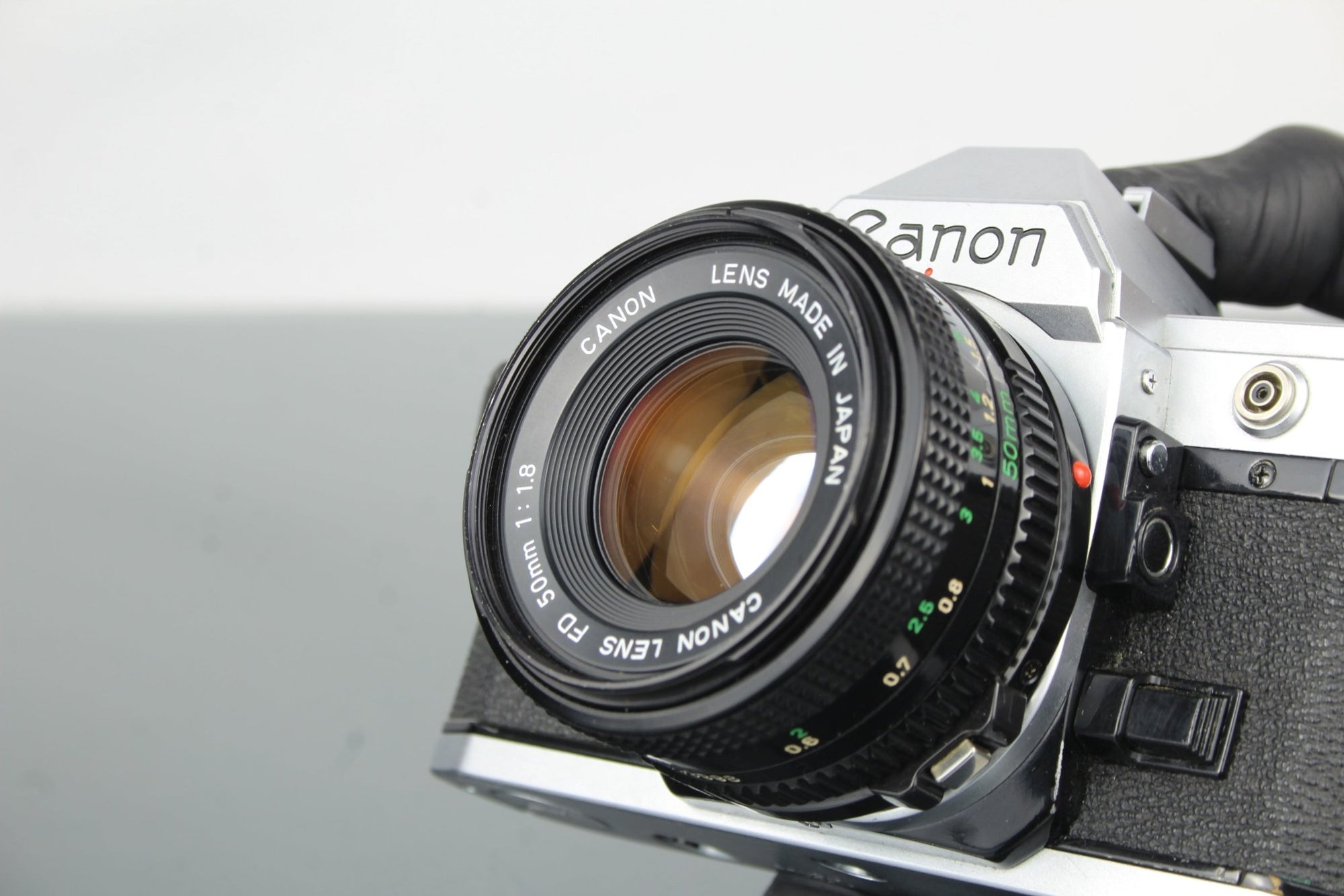 Canon AE - 1 + 50mm 1.8 Canon FD lens - Dutch|Thrift