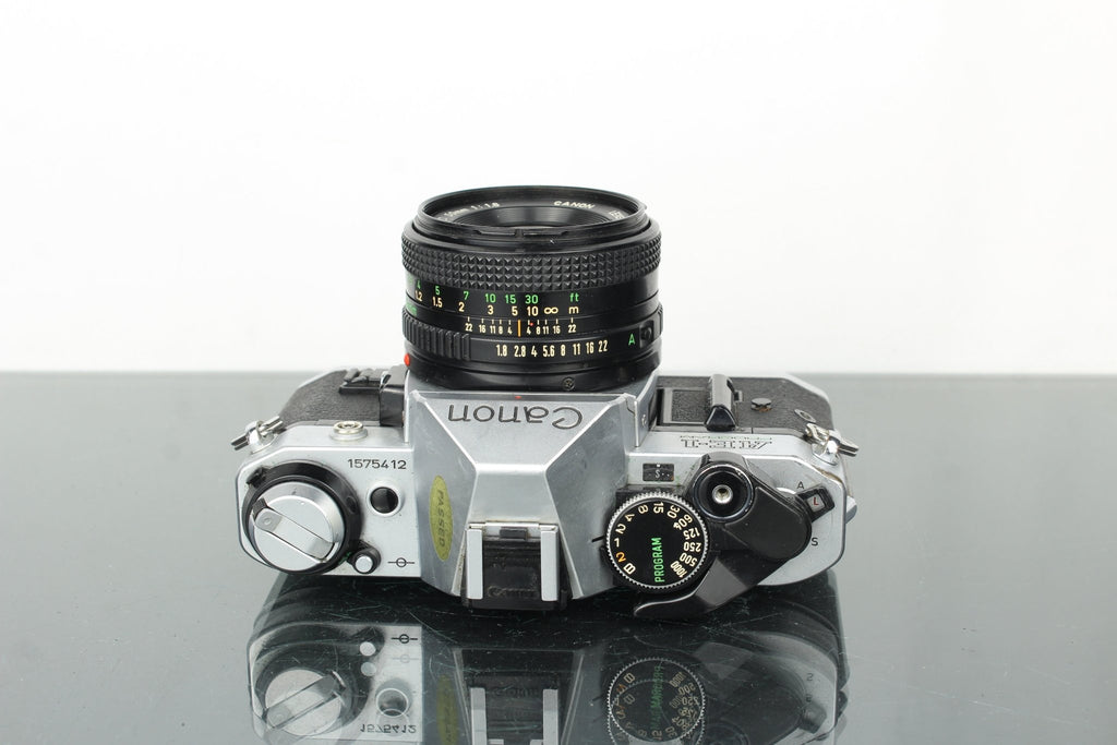 Canon AE - 1 + 50mm 1.8 Canon FD lens - Dutch|Thrift