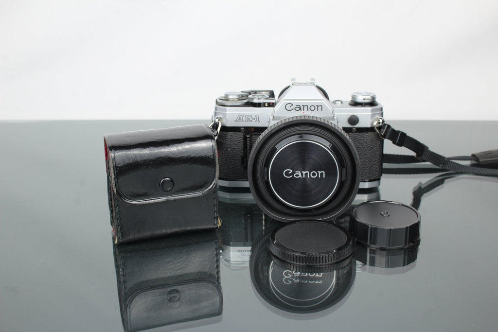Canon AE - 1 + 50mm 1.8 Canon FD lens - Dutch|Thrift