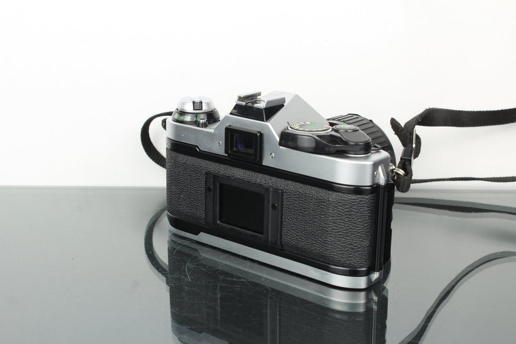 Canon AE - 1 Program + FD 35 - 70mm 1:3.5 - 4.5 Canon lens - Dutch|Thrift