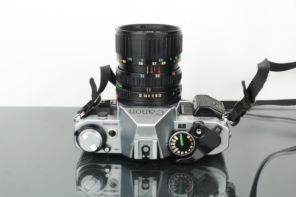 Canon AE - 1 Program + FD 35 - 70mm 1:3.5 - 4.5 Canon lens - Dutch|Thrift