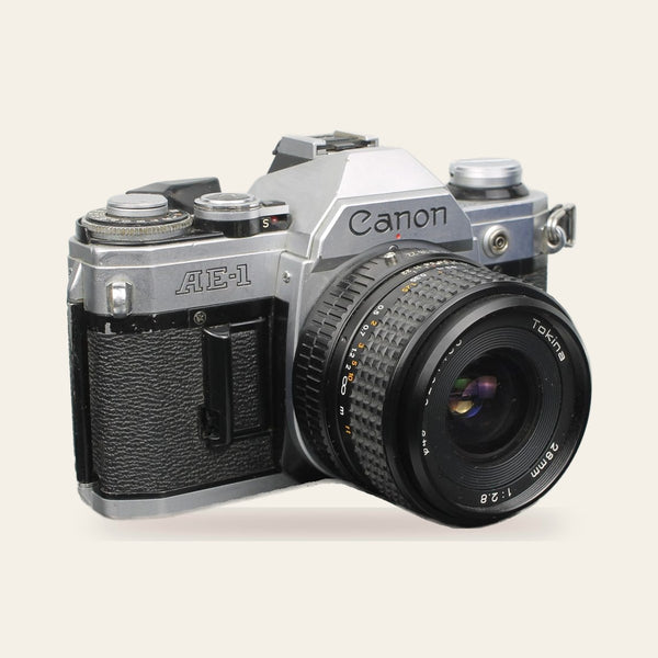 Canon AE-1 + Tokina 28mm f/2.8