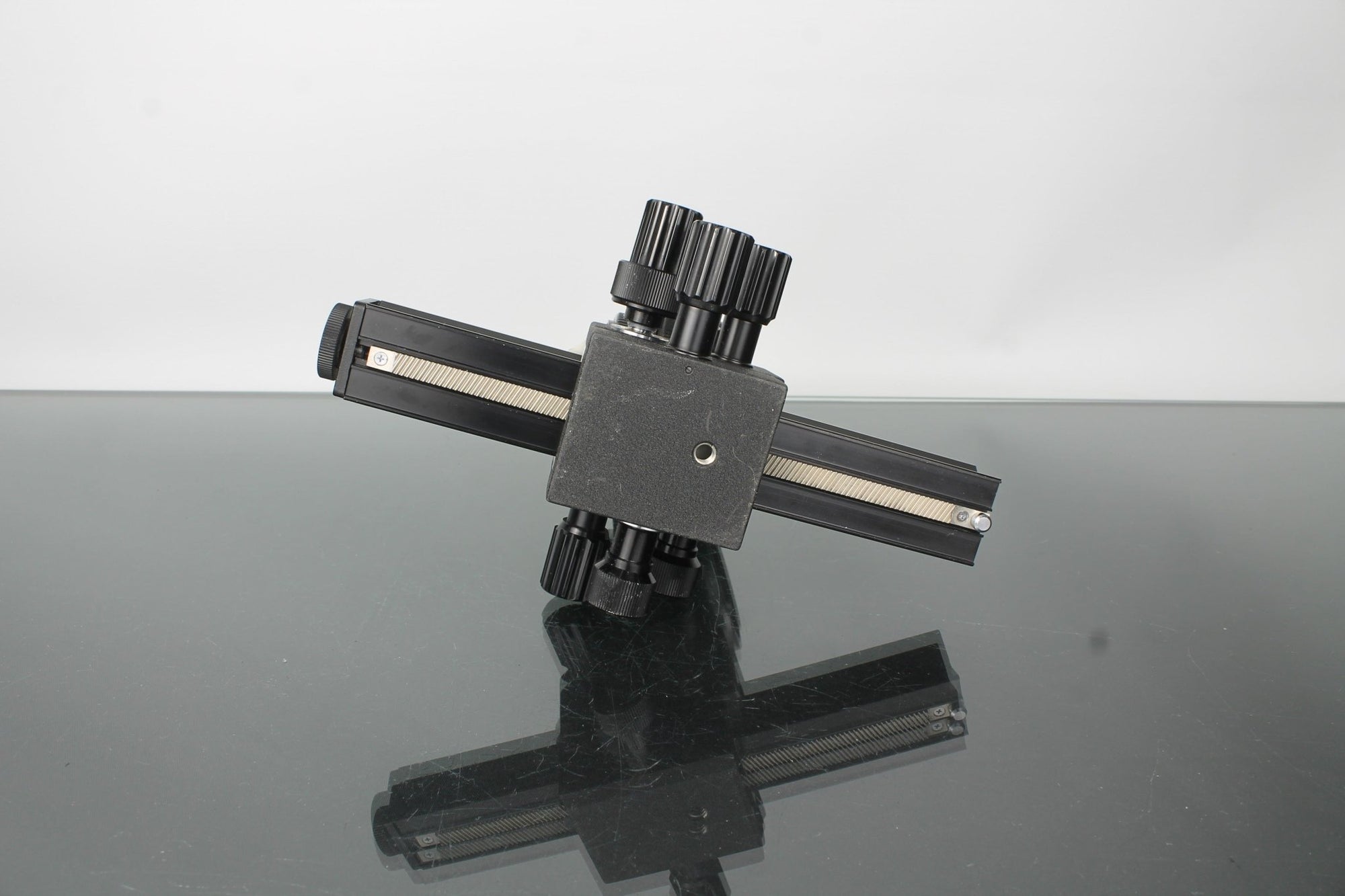 Canon Auto Bellows + Canon Macro Ring - Dutch|Thrift