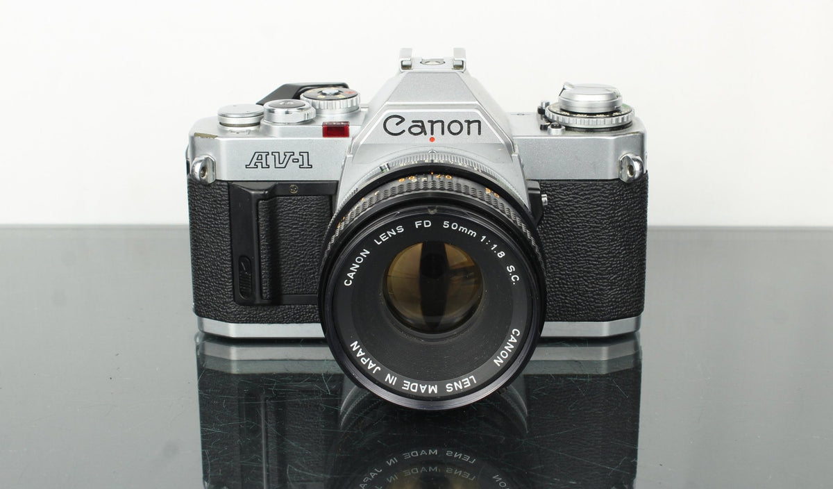 Canon AV - 1 + Canon FD 50mm 1:1.8 lens - Dutch|Thrift