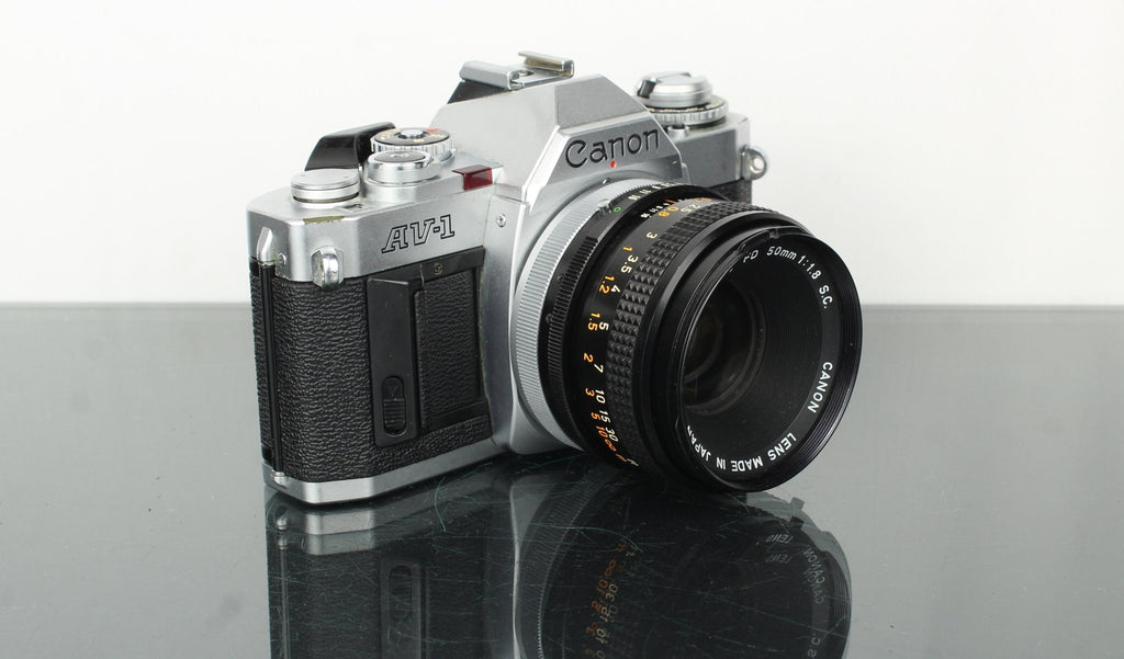Canon AV - 1 + Canon FD 50mm 1:1.8 lens - Dutch|Thrift