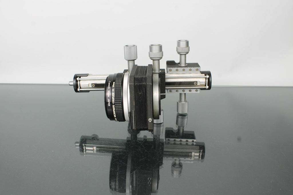 Canon Bellows FL + Canon MacroPhoto FL 50mm - Dutch|Thrift