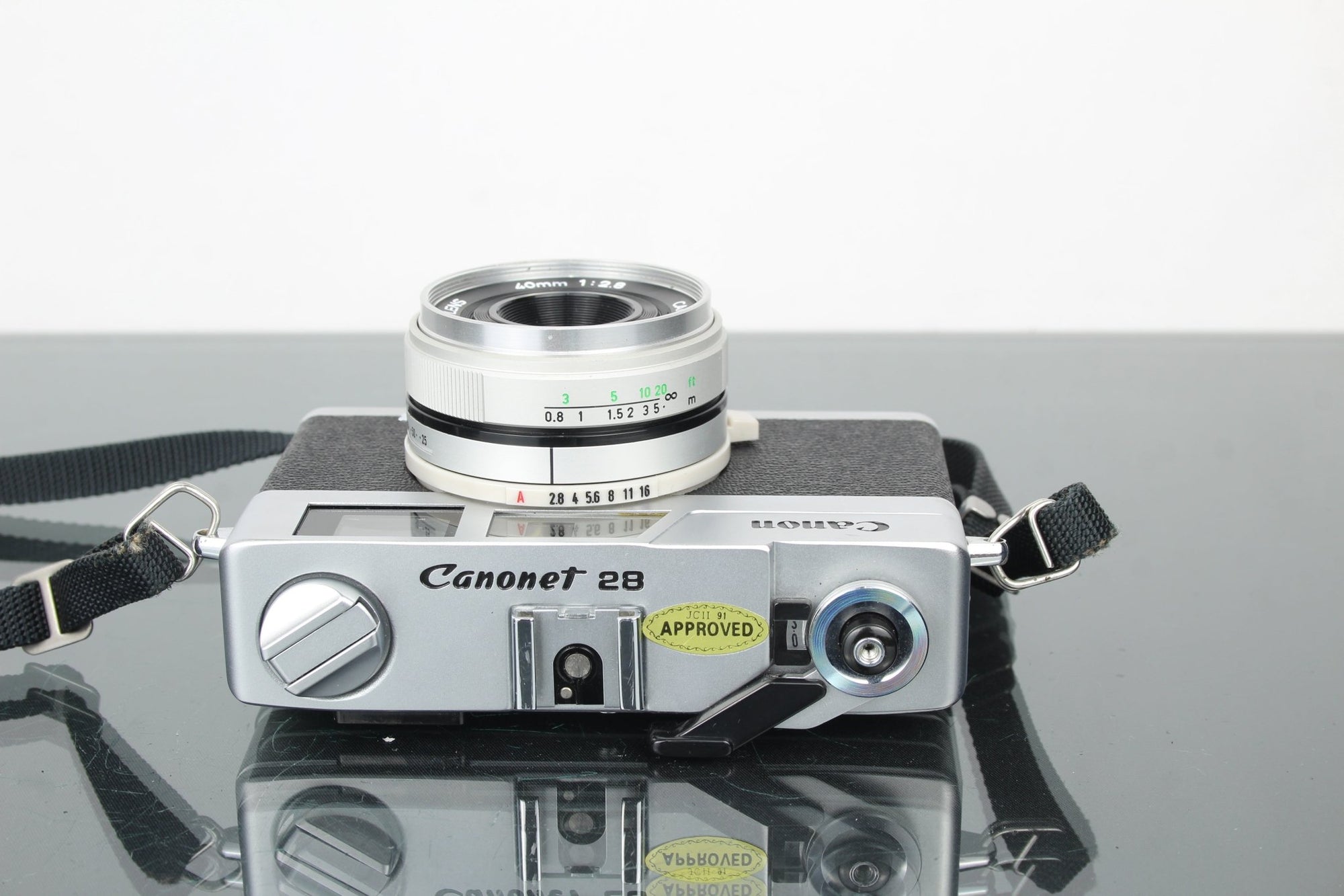 Canon Canonet 28 - Dutch|Thrift