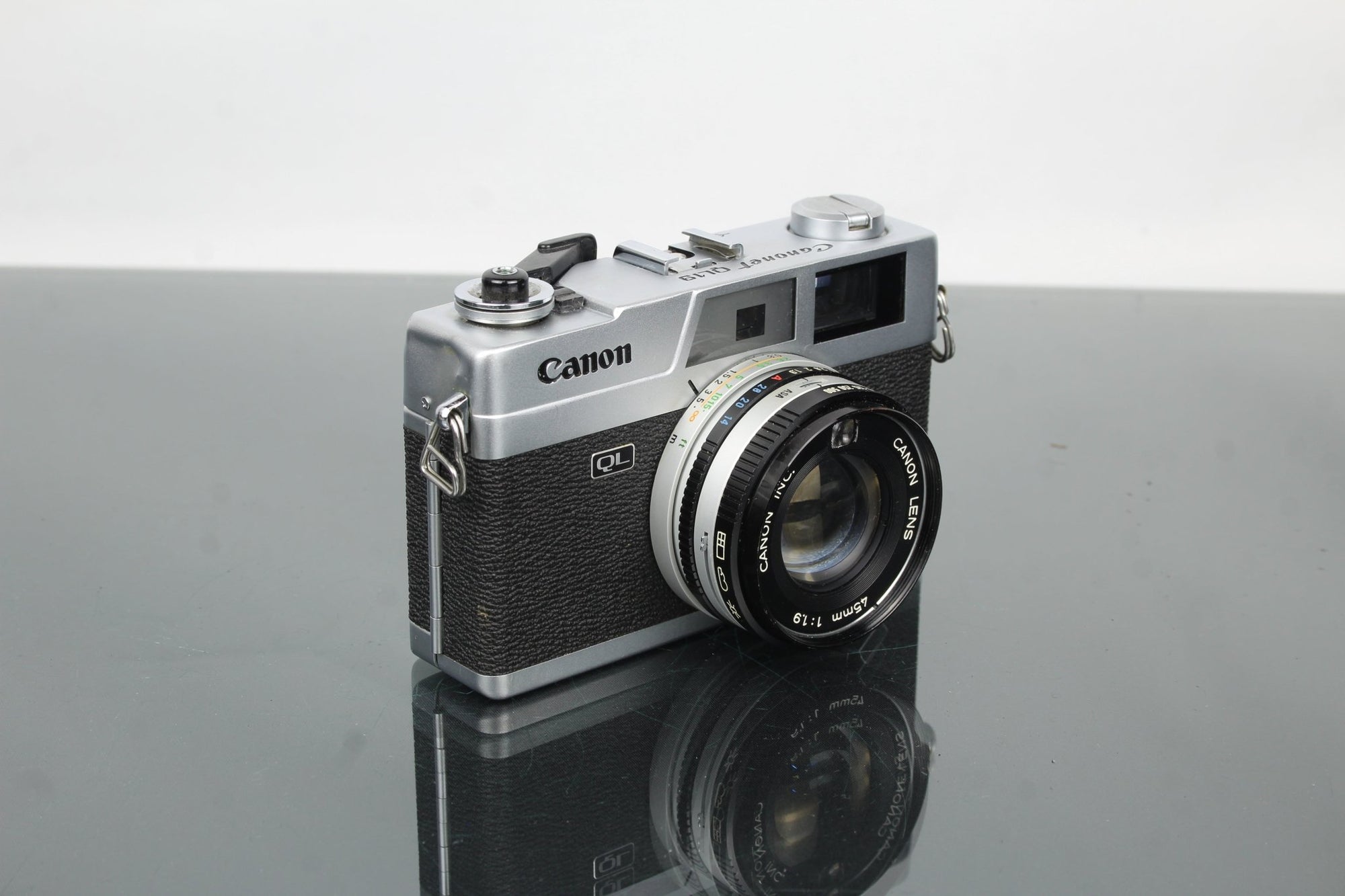 Canon Canonet QL19 - Dutch|Thrift