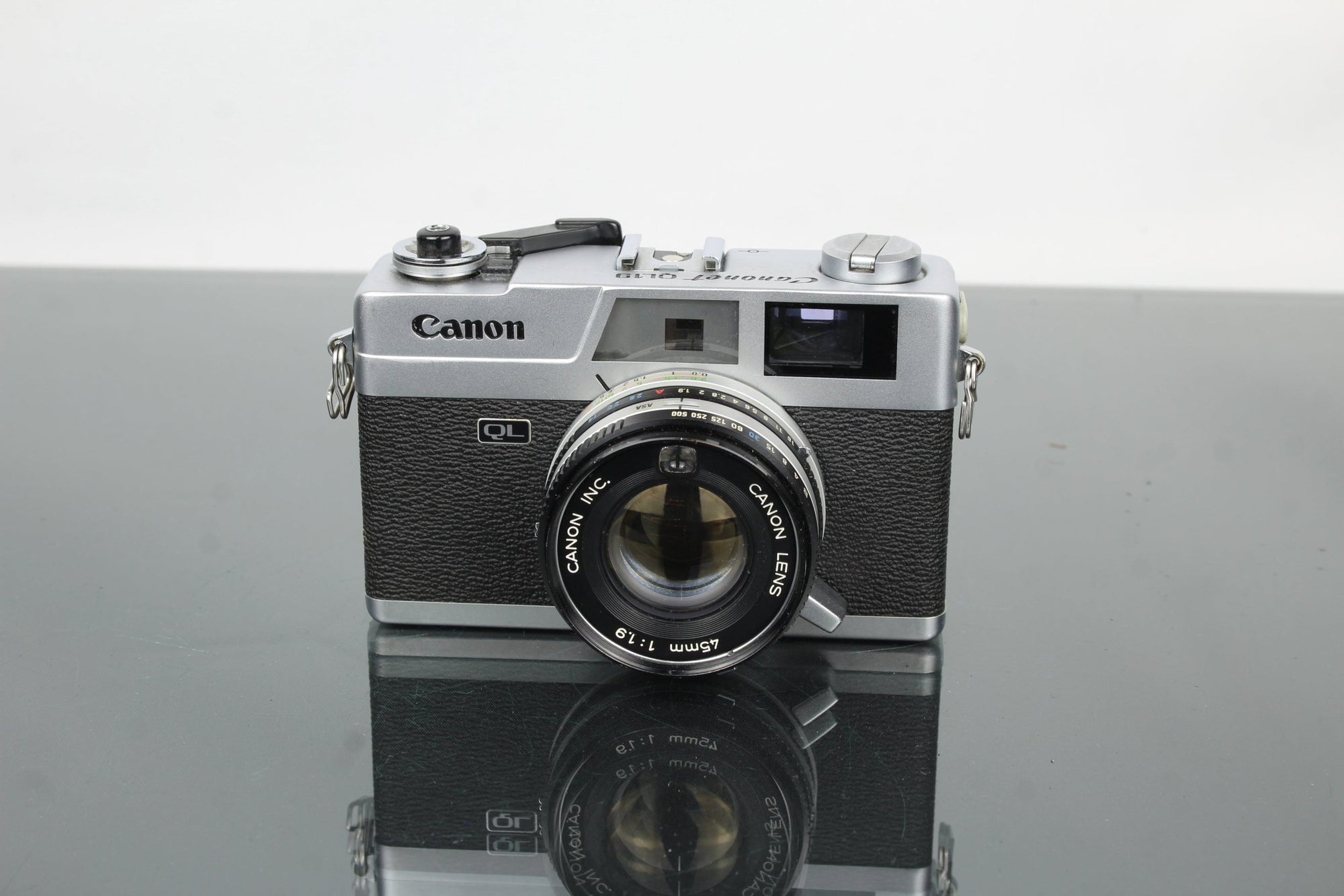 Canon Canonet QL19 - Dutch|Thrift