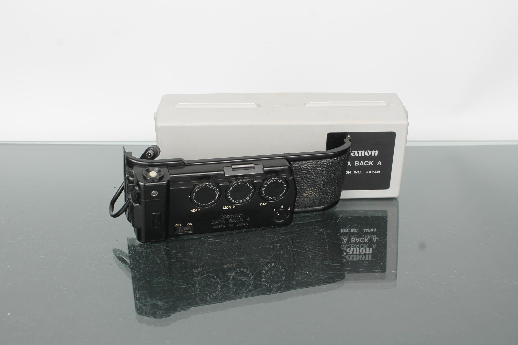 Canon キヤノン　データバックA    DATA BACK    G-825 Canon Data Back A | Vintage Film Camera Accessory – Dutch|Thrift